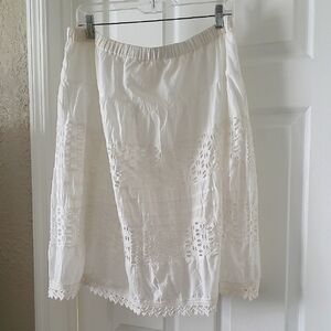 Studio West White Tiered Skirt Size Large